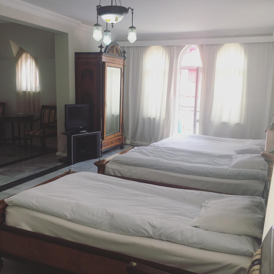 Rcheuli Hotel บาทูมิ ภายนอก รูปภาพ